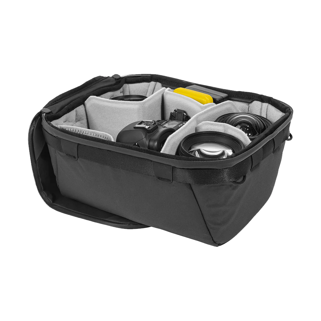 Peak Design Camera Cube V2 Black (Small/Medium - PFAS-Free) - Image 2