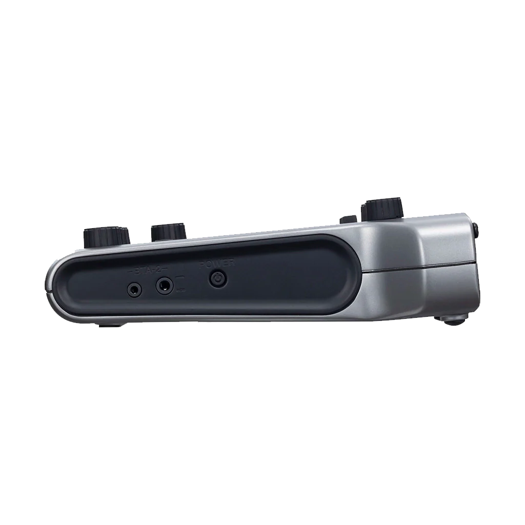 Zoom PodTrak P4 Portable Multitrack Podcast Recorder - Image 5
